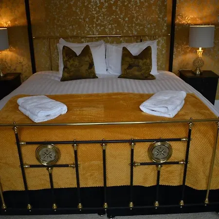 The Carlton